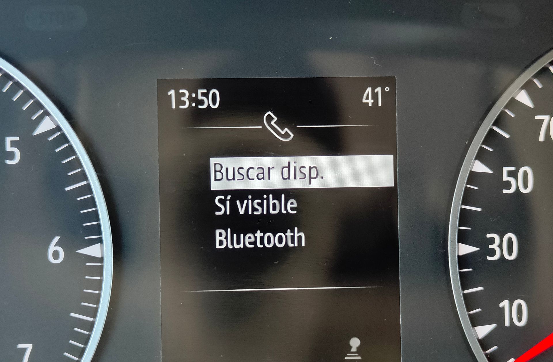 Dacia Sandero Essential TCe - foto 30