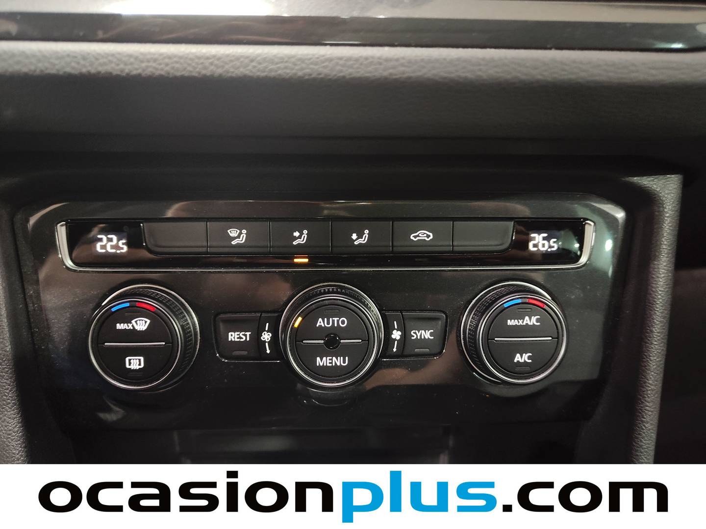 Foto Volkswagen Tiguan Volkswagen Tiguan Sport 1.5 TSI (150 CV) DSG Pack R-Line