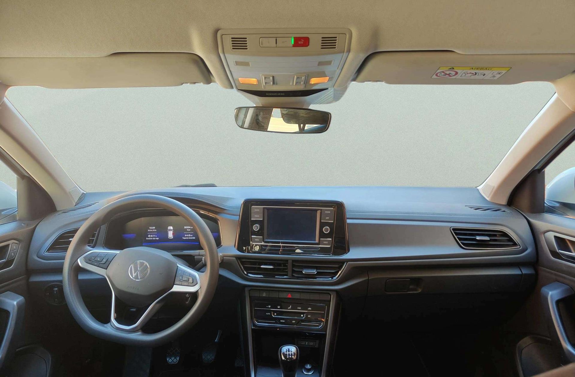 Volkswagen T-Roc 1.0 TSI - foto 6