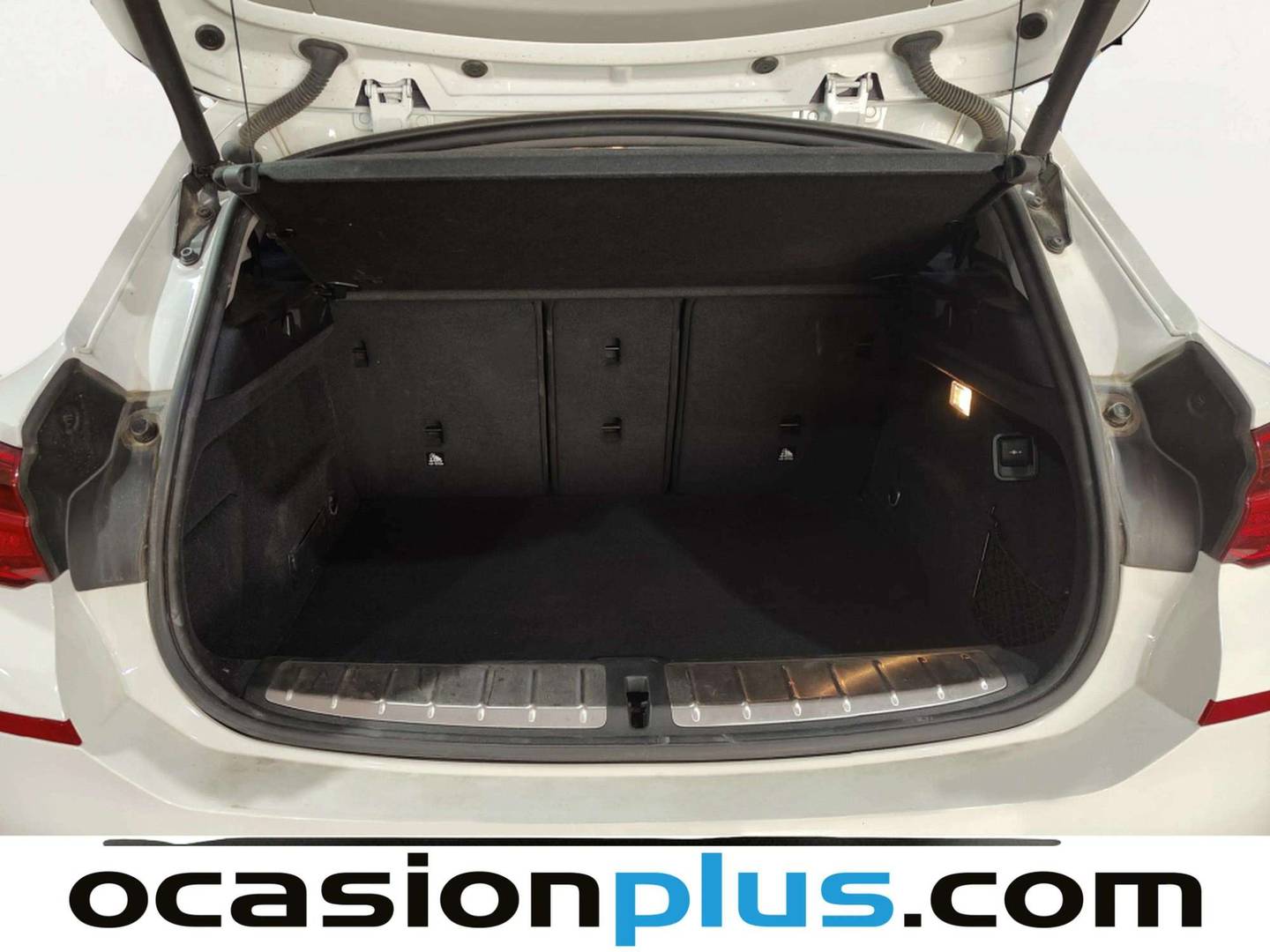 Fotos maletero BMW X2 BMW X2 sDrive18d 110 kW (150 CV)
