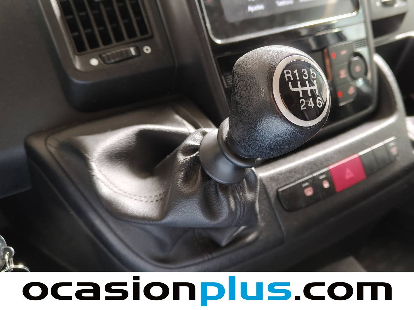Peugeot Boxer Peugeot Boxer BlueHDi 140 S&S 335 L3H2 (140 CV) de segunda mano