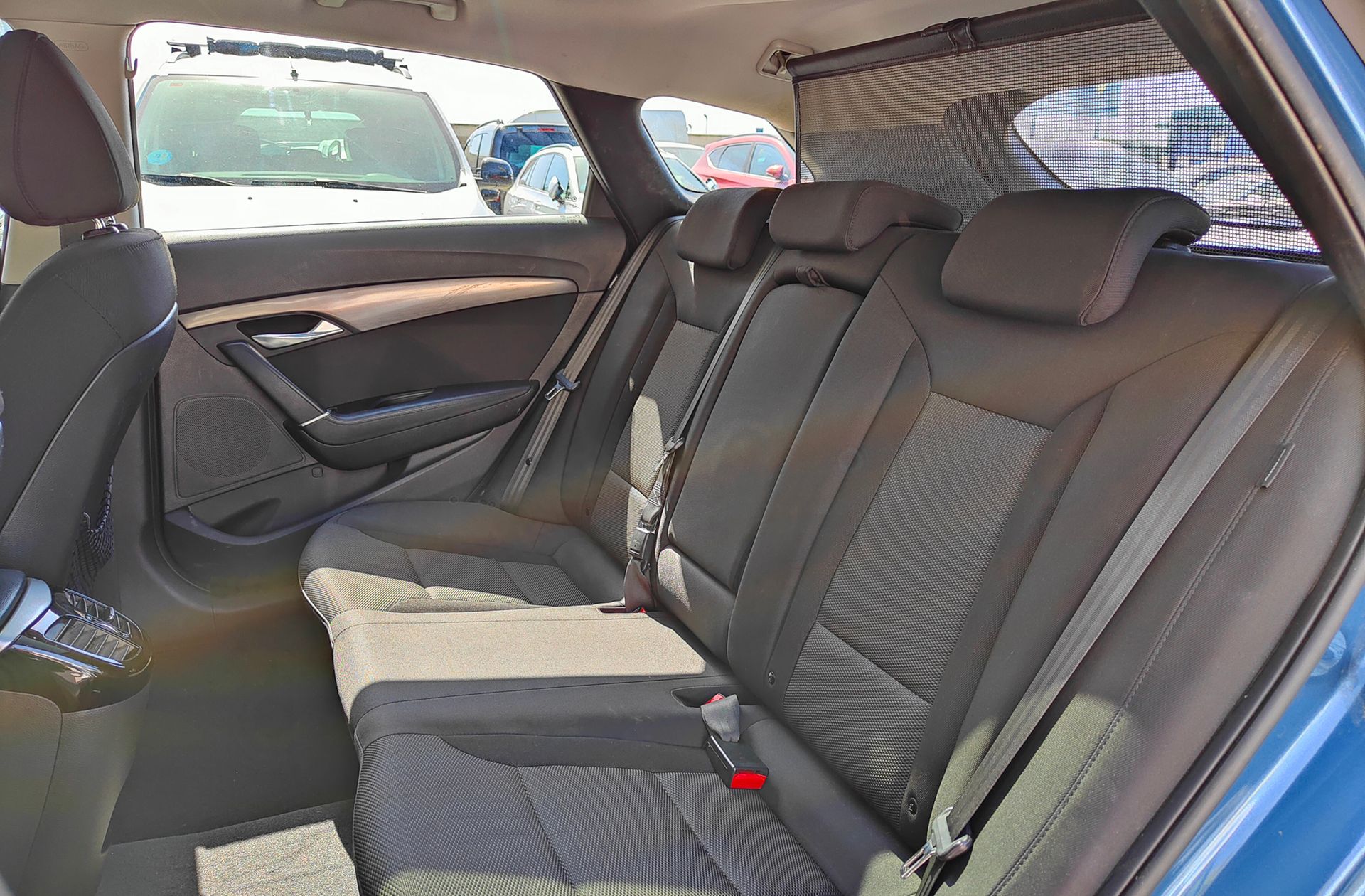 Hyundai i40 CW 1.7 CRDi BlueDrive Tecno Xenon Sky - foto 12