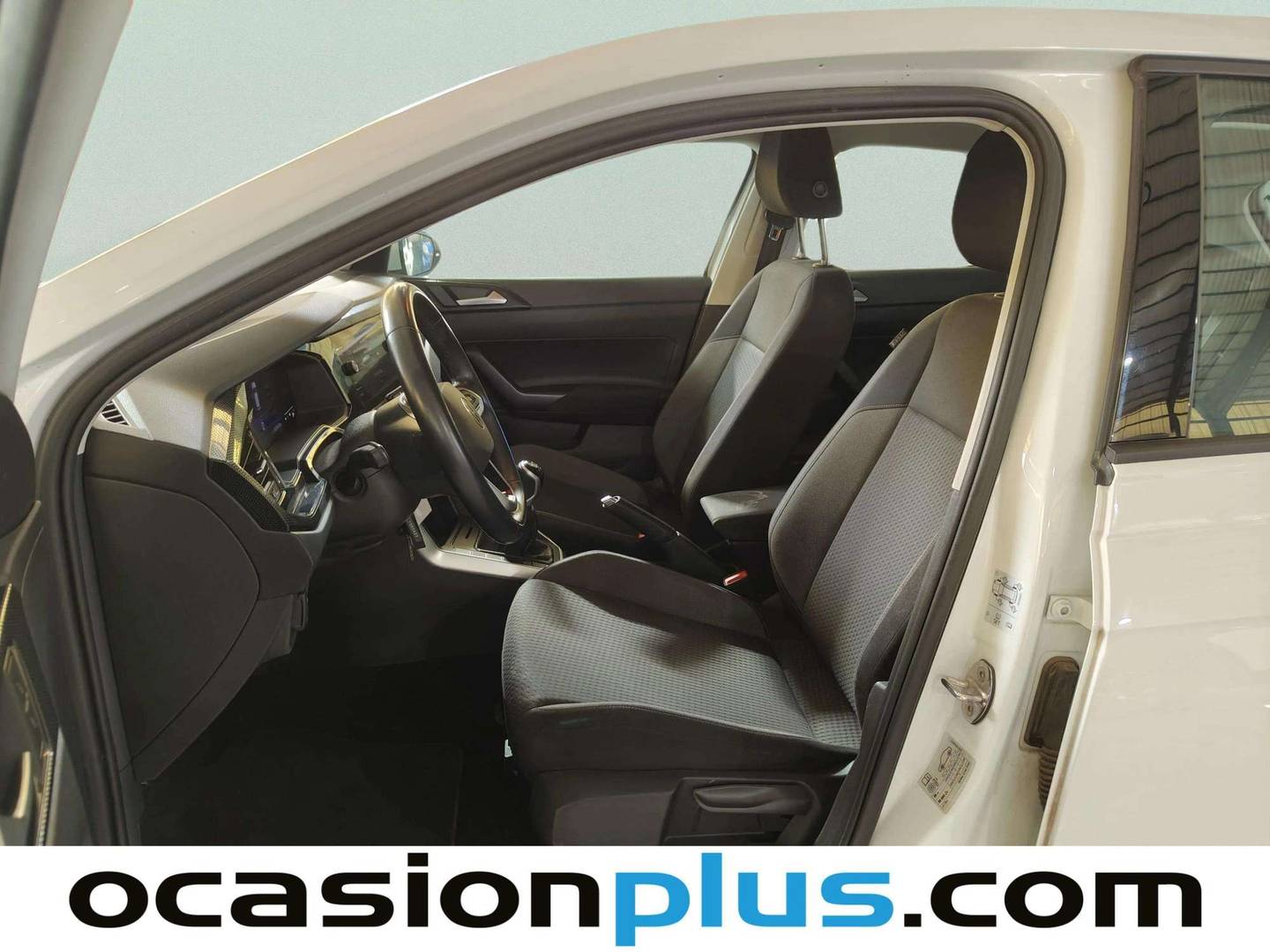 Foto asientos delanteros Volkswagen Polo Volkswagen Polo Life 1.0 TSI (95 CV)