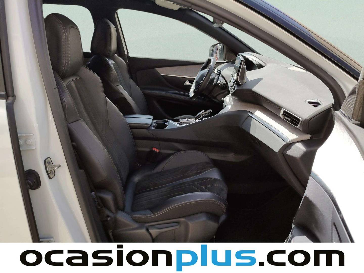 Peugeot 5008 Peugeot 5008 PureTech 130 S&S GT Pack EAT8 (130 CV) 7 Plazas 2022