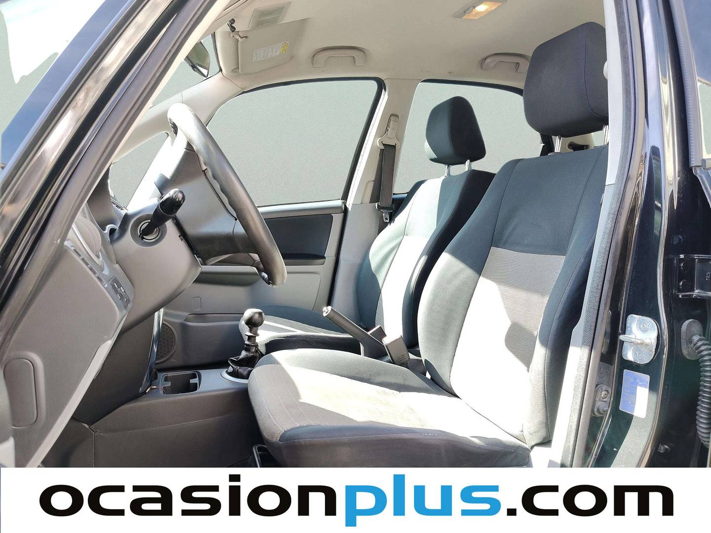 Foto asientos delanteros Suzuki SX4 Suzuki SX4 1.9 DDiS GL+ (120 CV)