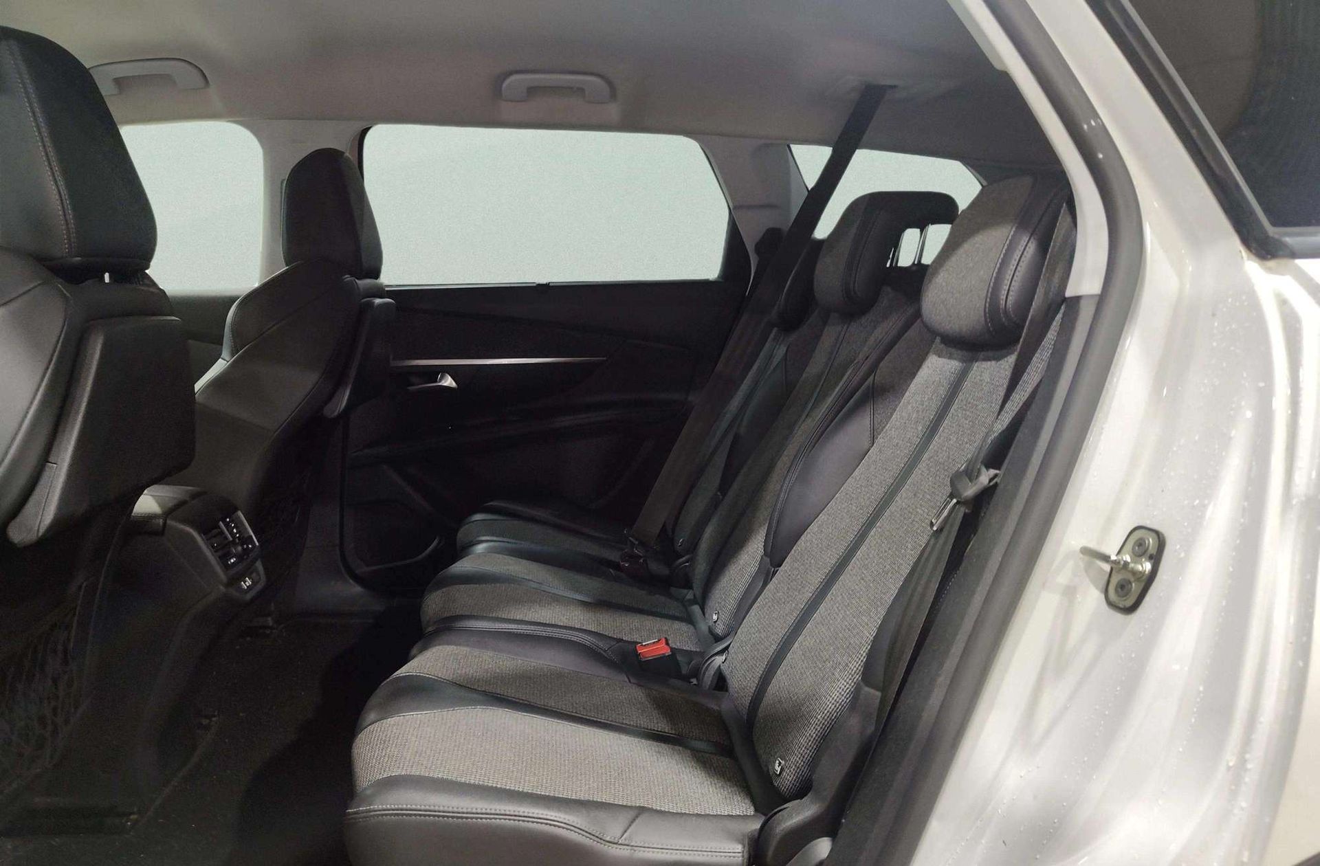 Peugeot 5008 PureTech 130 Allure - foto 14