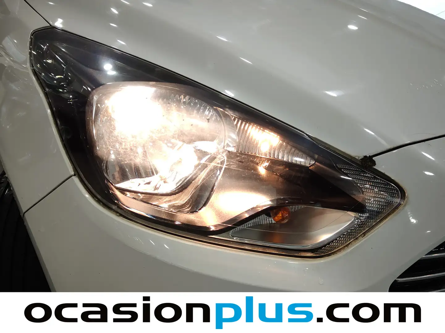 Foto Ford Ka+ Ford Ka+ 1.2 Ti-VCT Essential (70 CV)