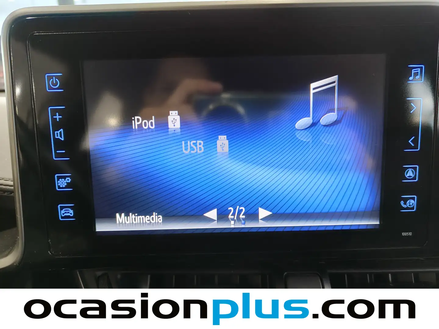 Foto Toyota C-HR Toyota C-HR 1.8 125H Advance (122 CV)