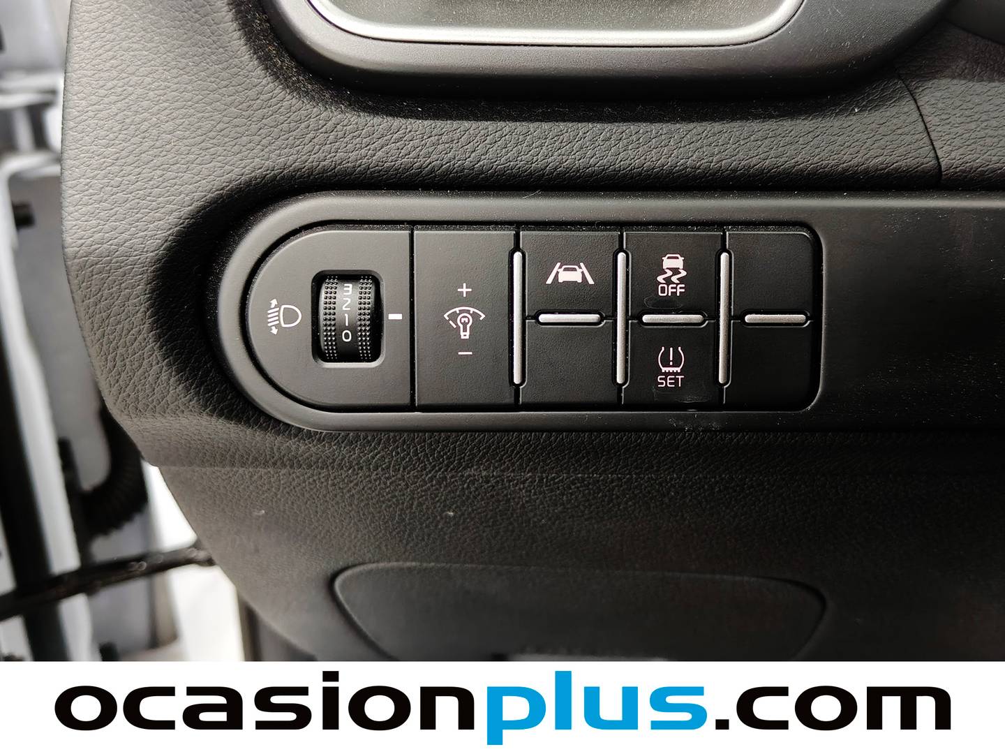 Acabados KIA XCeed KIA XCeed 1.0 T-GDi Drive (100 CV)