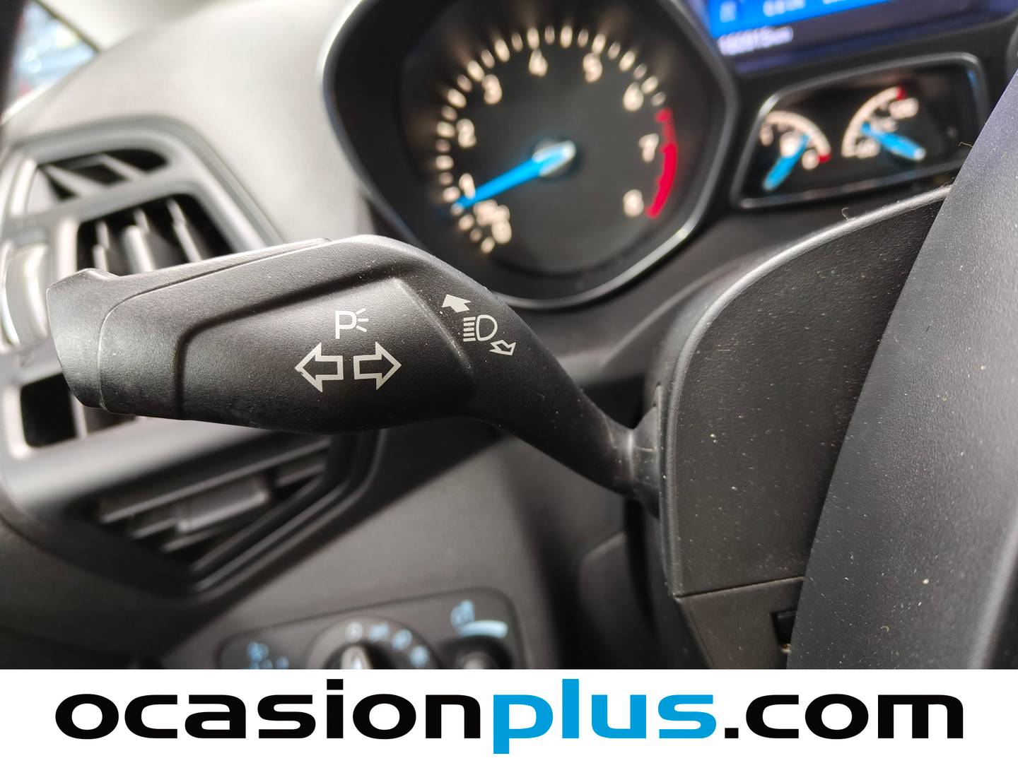 Ford Grand C-Max Ford Grand C-Max 1.0 EcoBoost Trend+ (125 CV) de segunda mano