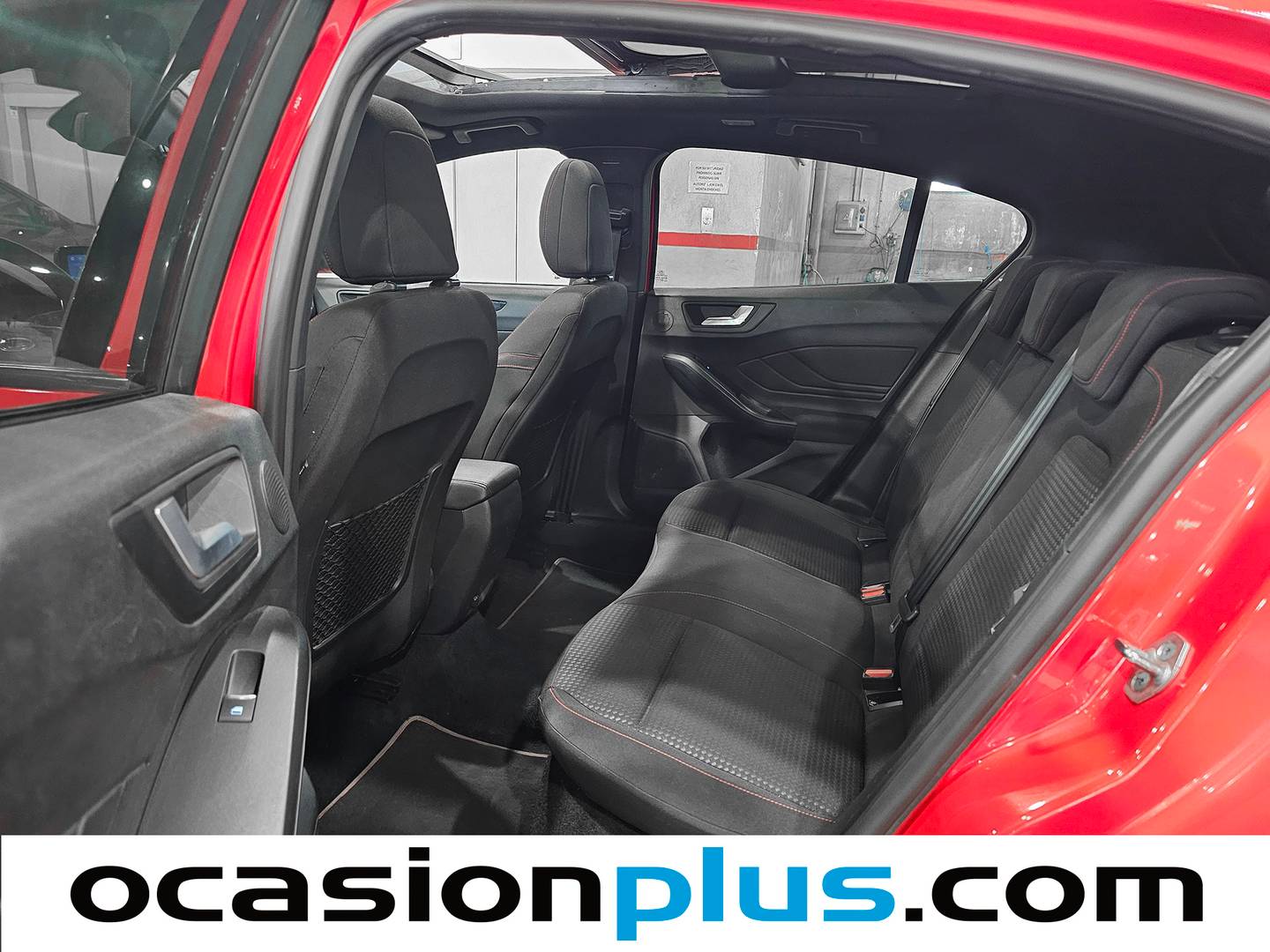 Foto asientos traseros Ford Focus Ford Focus 1.0 Ecoboost MHEV ST-Line X (155 CV)