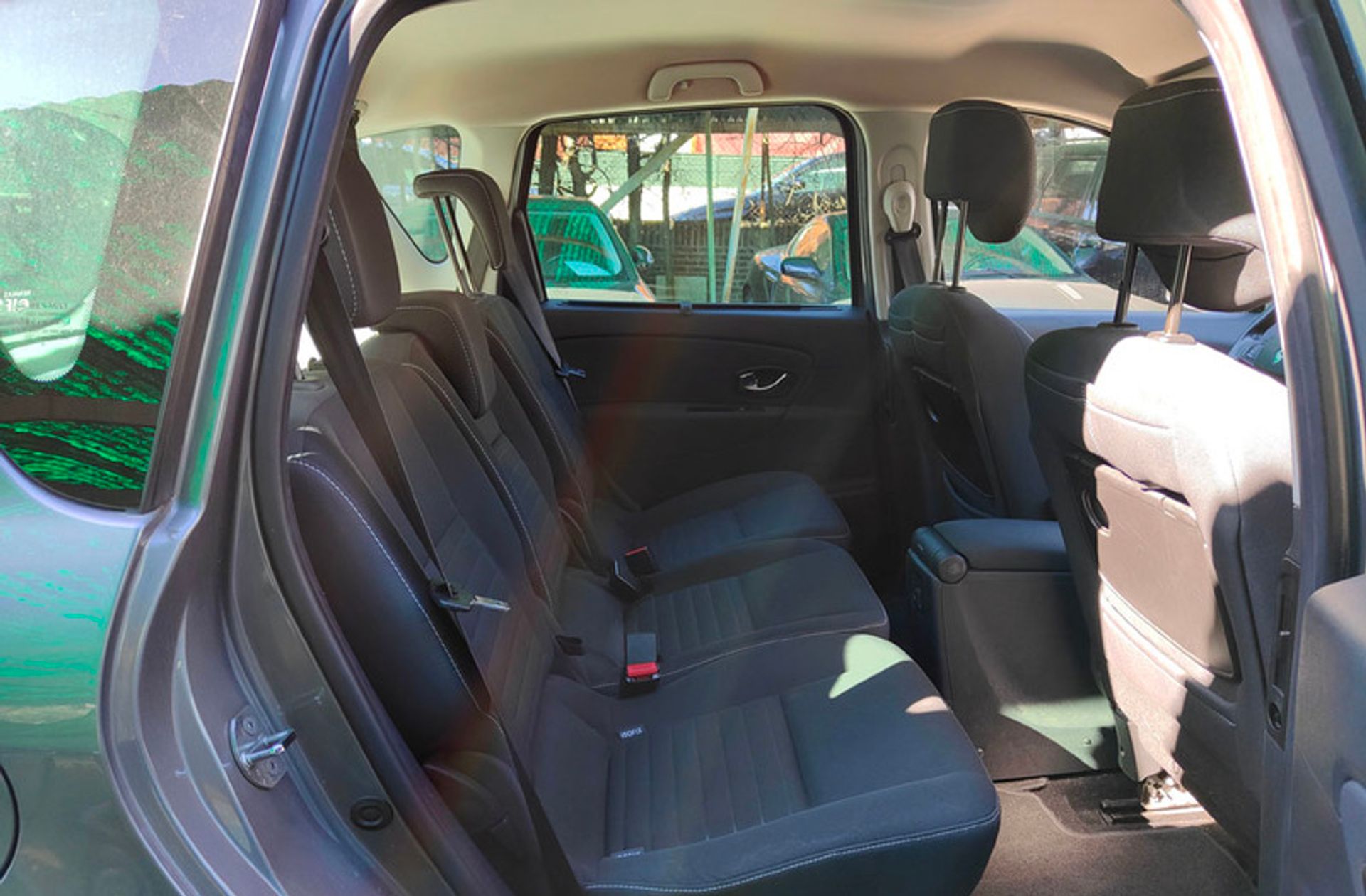 Renault Scénic Limited dCi EDC - foto 16