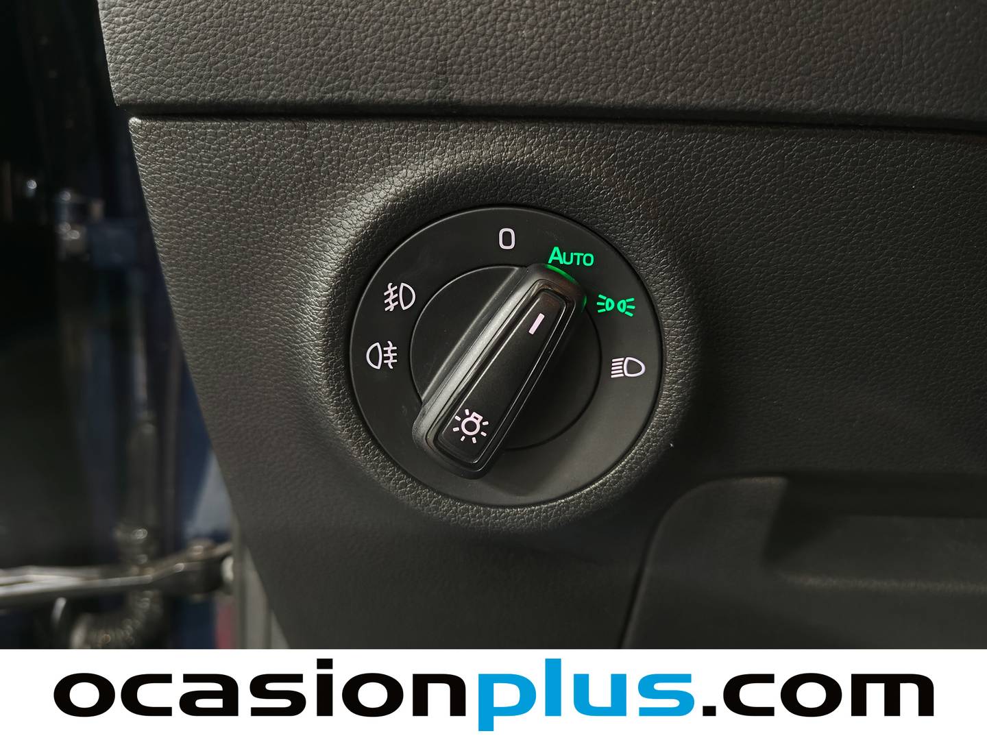 Foto Skoda Karoq Skoda Karoq 1.6 TDI Ambition (115 CV)