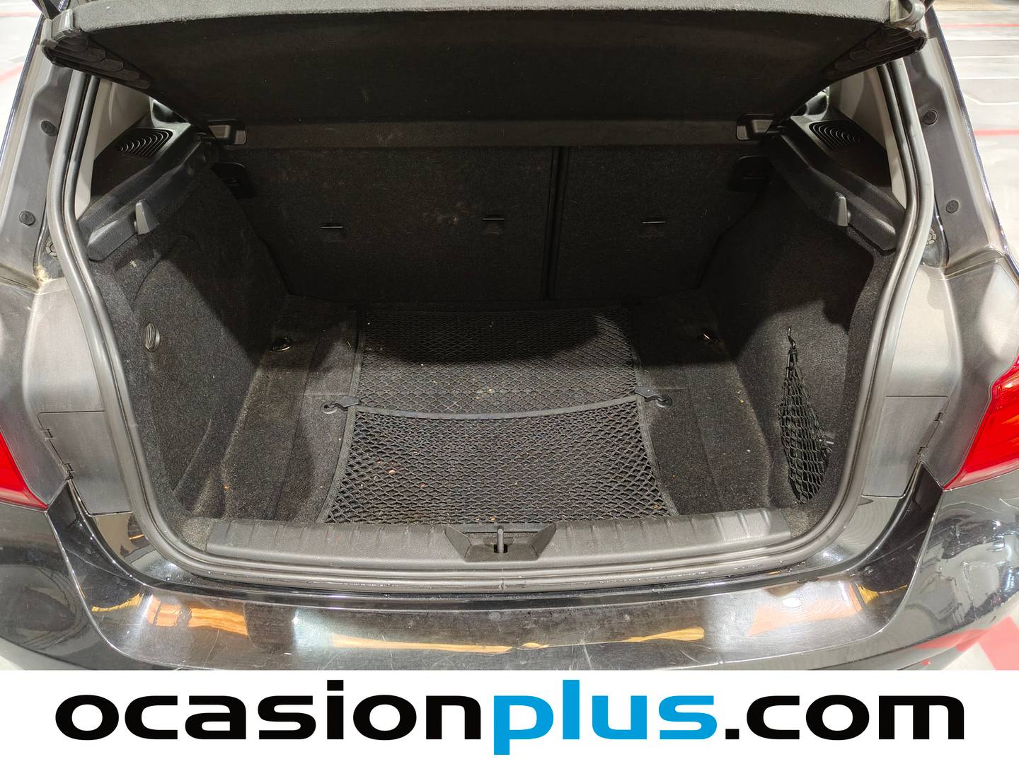 Fotos maletero BMW Serie 1 BMW Serie 1 116d (116 CV)