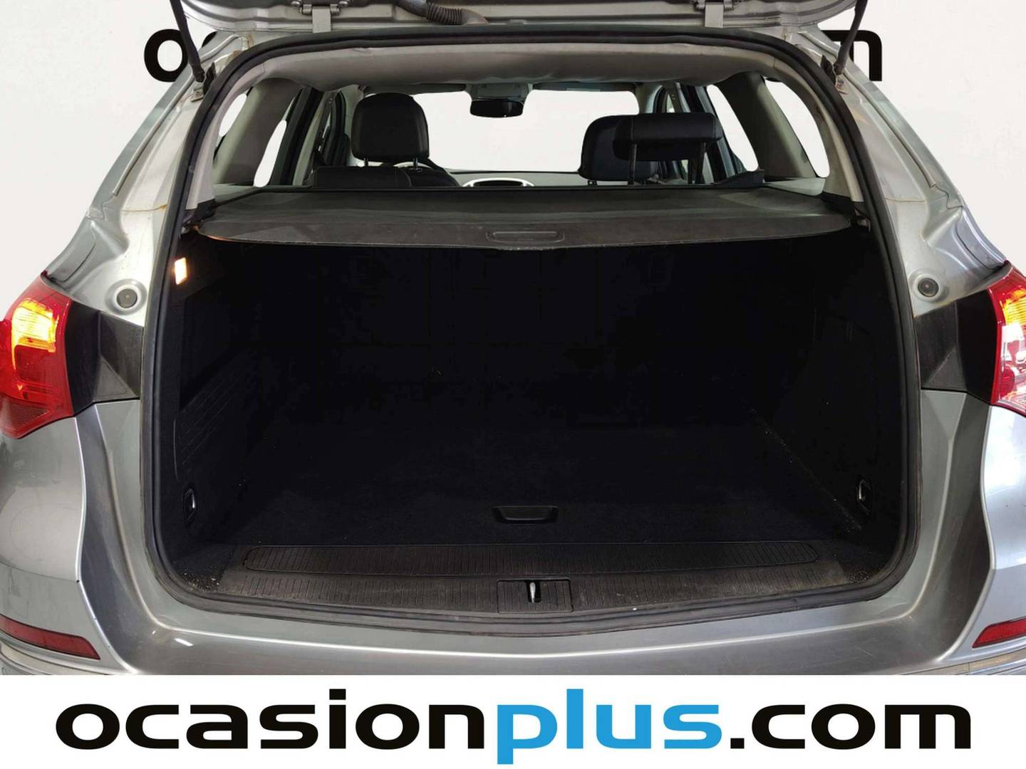 Fotos maletero Opel Astra Opel Astra Sports Tourer 1.6 CDTI S&S Excellence (136 CV)