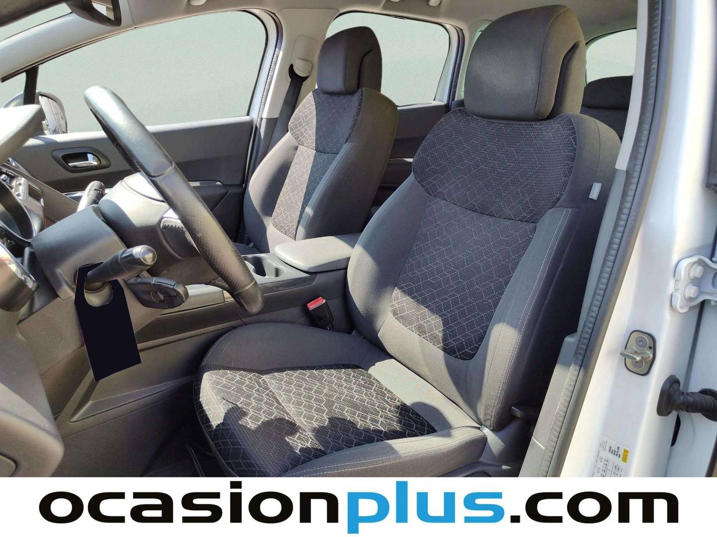 Foto asientos delanteros Peugeot 3008 Peugeot 3008 1.6 BlueHDI FAP Style (120 CV)