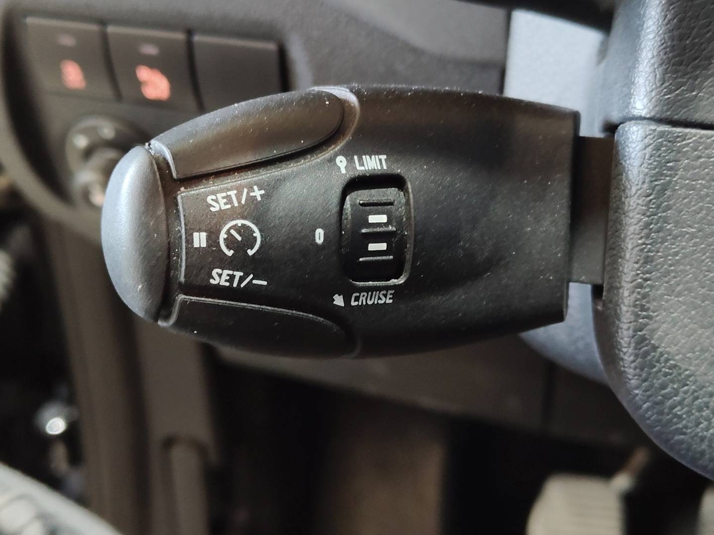 Foto Citroën Berlingo Citroen Berlingo Multispace 20 Aniversario BlueHDi (100 CV)