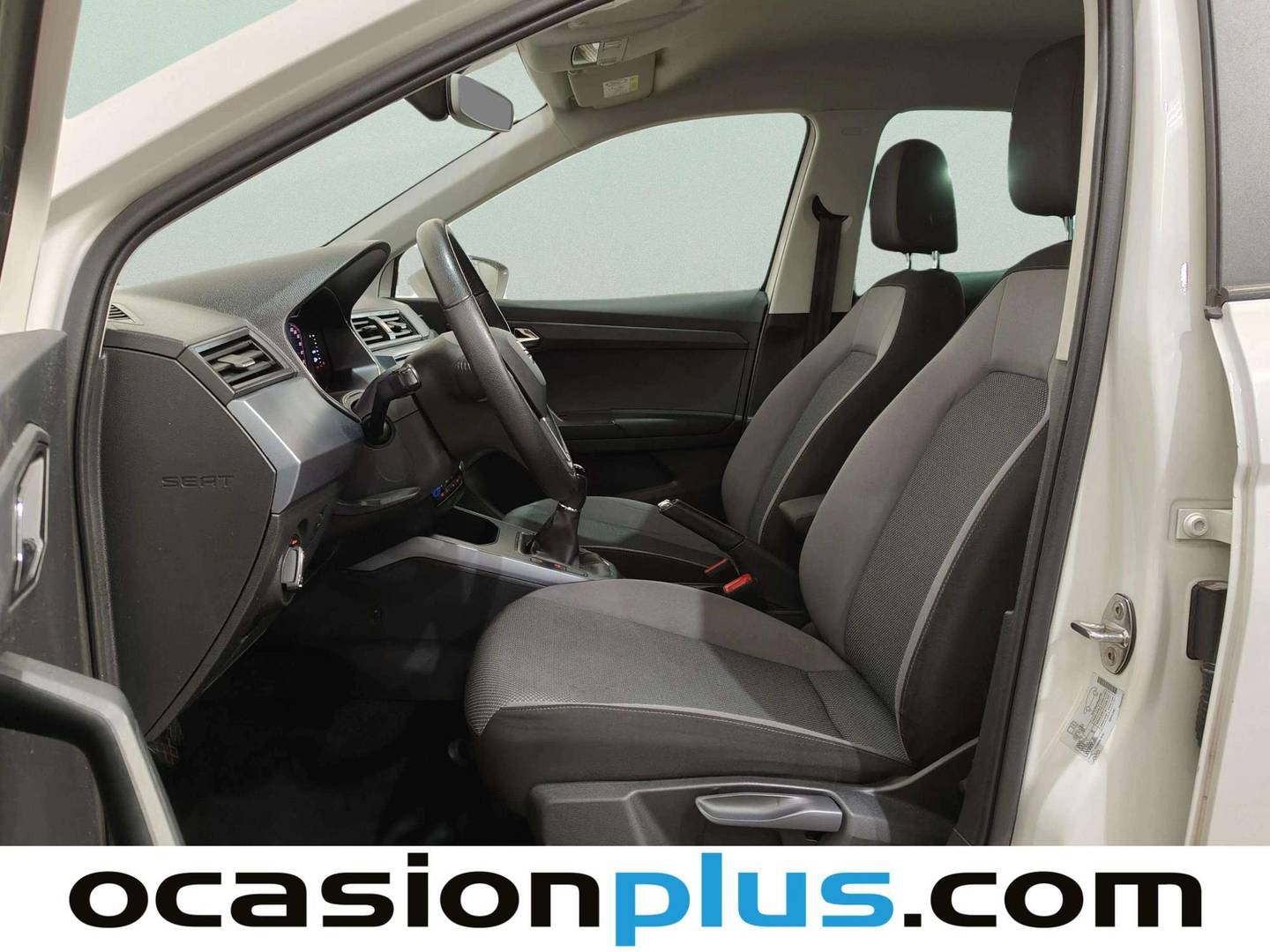 Foto asientos delanteros Seat Arona Seat Arona 1.0 TSI Ecomotive S&S Style Edition (95 CV)