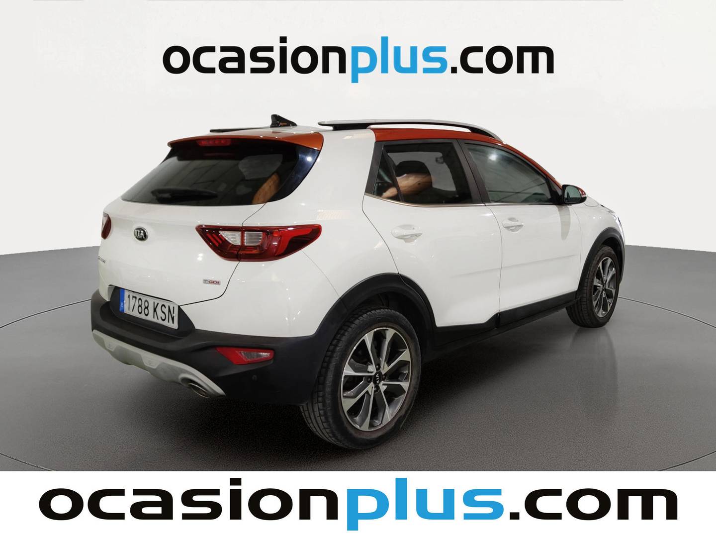Foto trasera KIA Stonic KIA Stonic 1.0 T-GDi Drive (120 CV) derecha