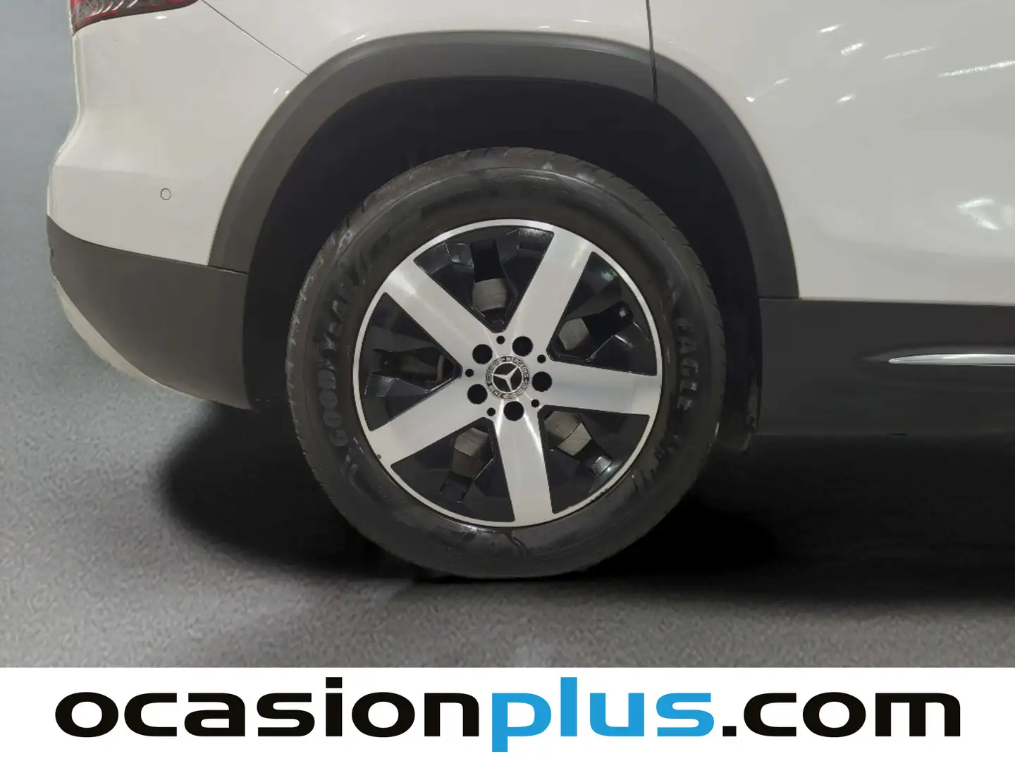 Foto Mercedes GLB Mercedes-Benz GLB GLB 220 D 4Matic (190 CV)