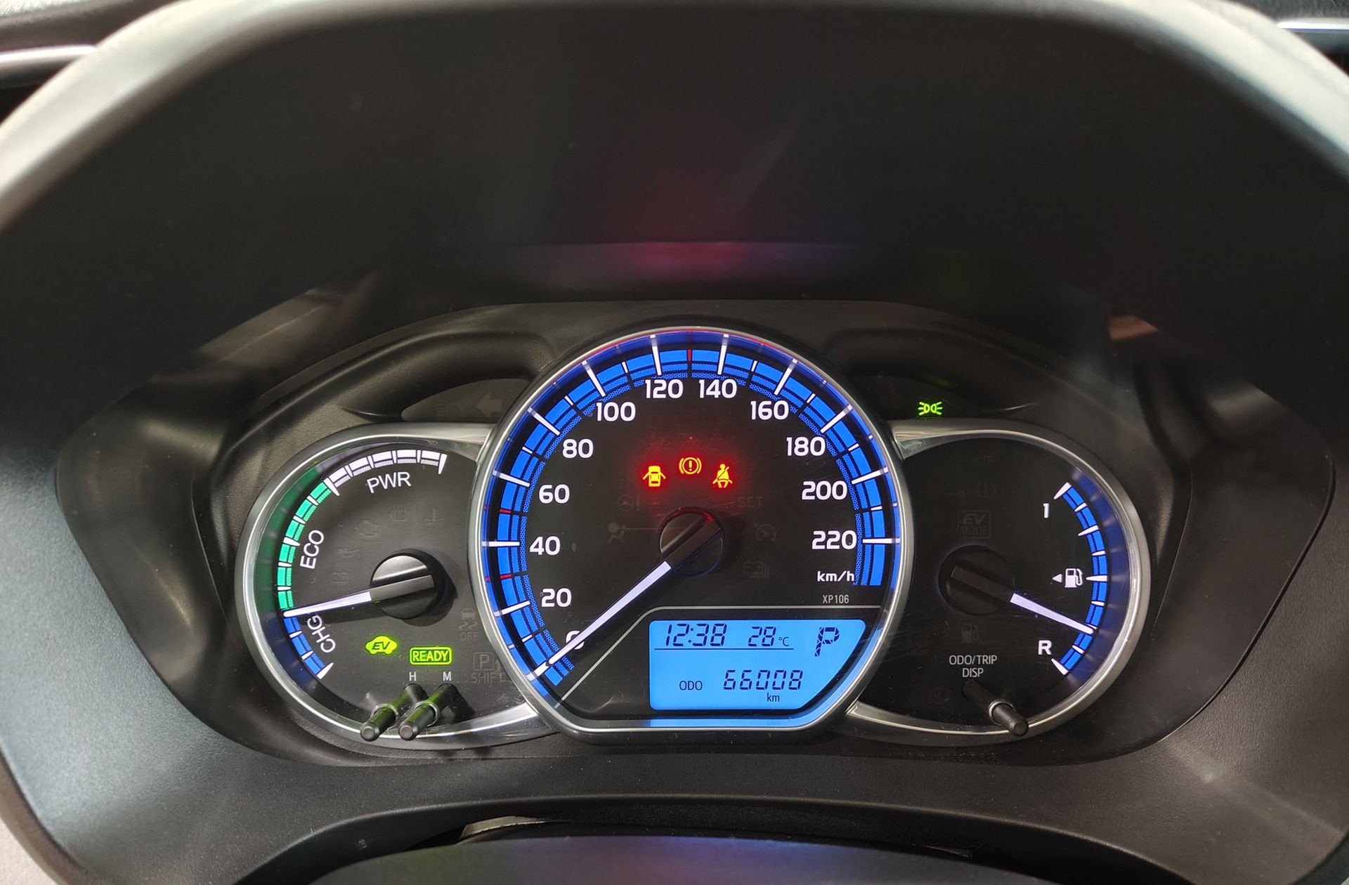 Toyota Yaris 1.5 Hybrid Active - foto 18