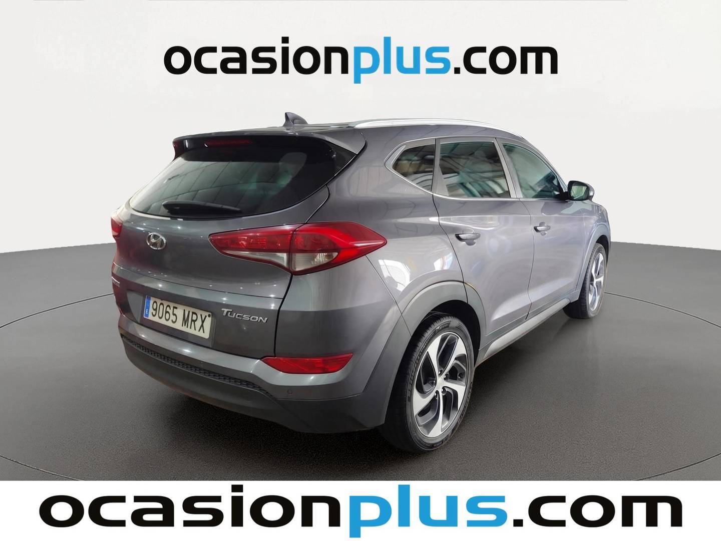 Foto trasera Hyundai Tucson Hyundai Tucson 1.7 CRDI BlueDrive Tecno 4x2 (115 CV) derecha
