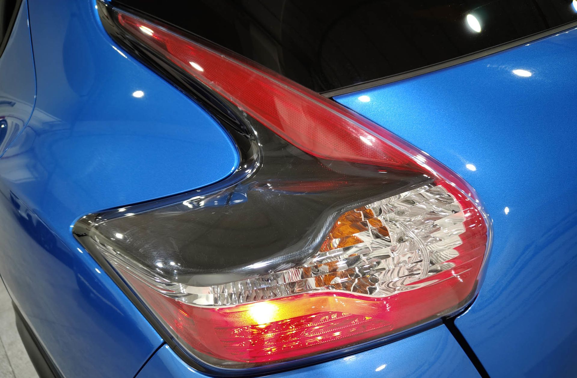 Nissan Juke G Tekna CVT - foto 16