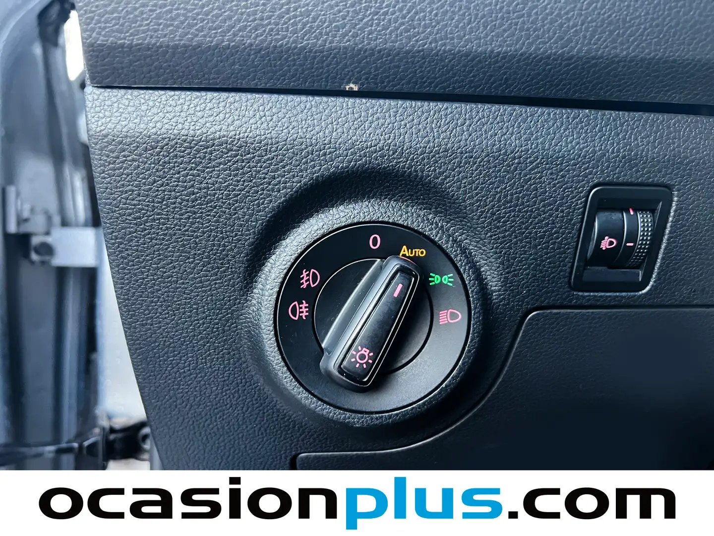 Foto Seat Ibiza SEAT Ibiza 1.0 MPI Reference Go2 (80 CV)