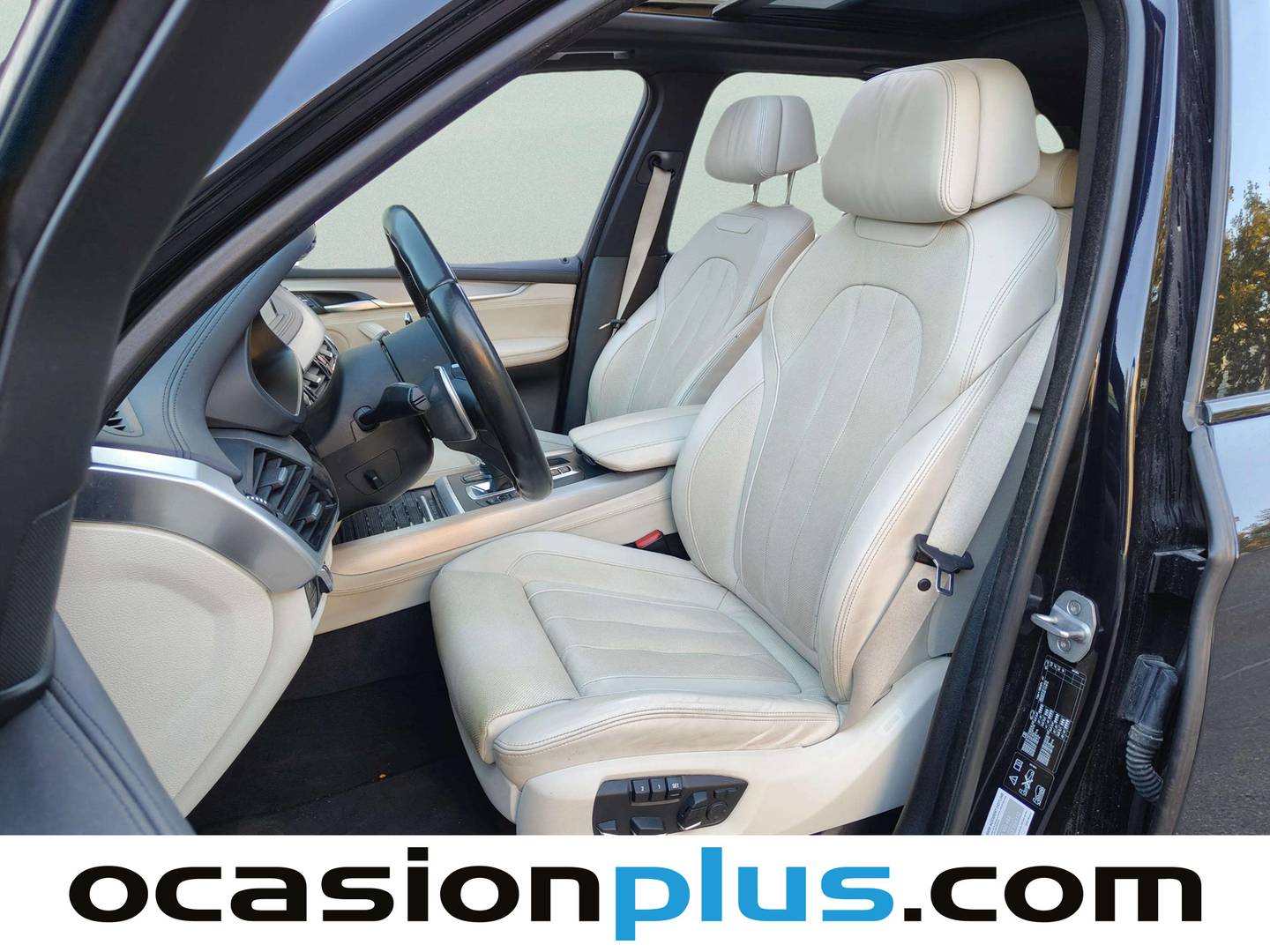 Foto BMW X5 BMW X5 xDrive40d (313 CV) Pack M