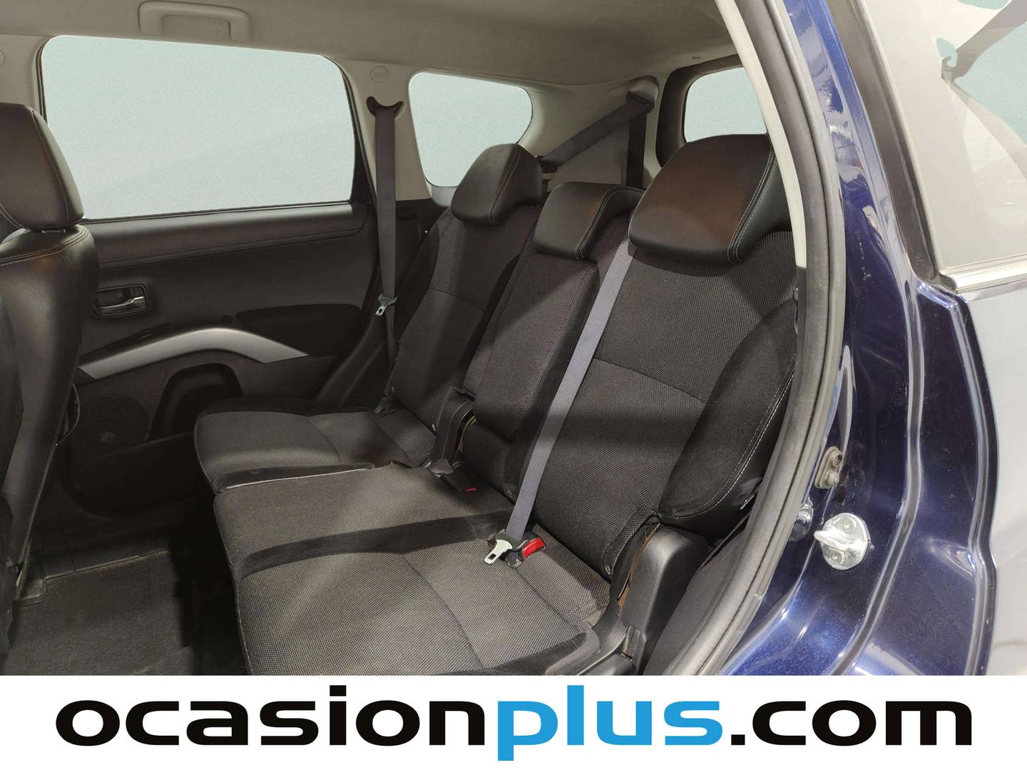 Foto asientos traseros Mitsubishi Outlander Mitsubishi Outlander 2.2DI-D TC-SST Motion (156 CV)