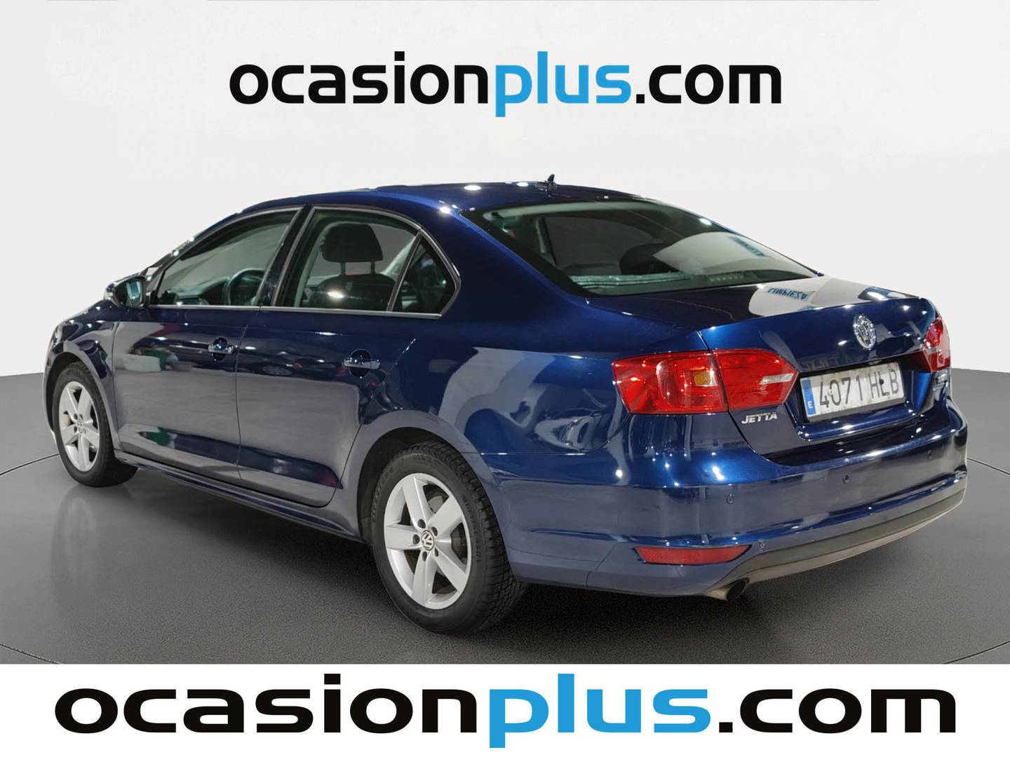 Foto trasera Volkswagen Jetta Volkswagen Jetta 1.6 TDI Advance BMT (105 CV) izquierda