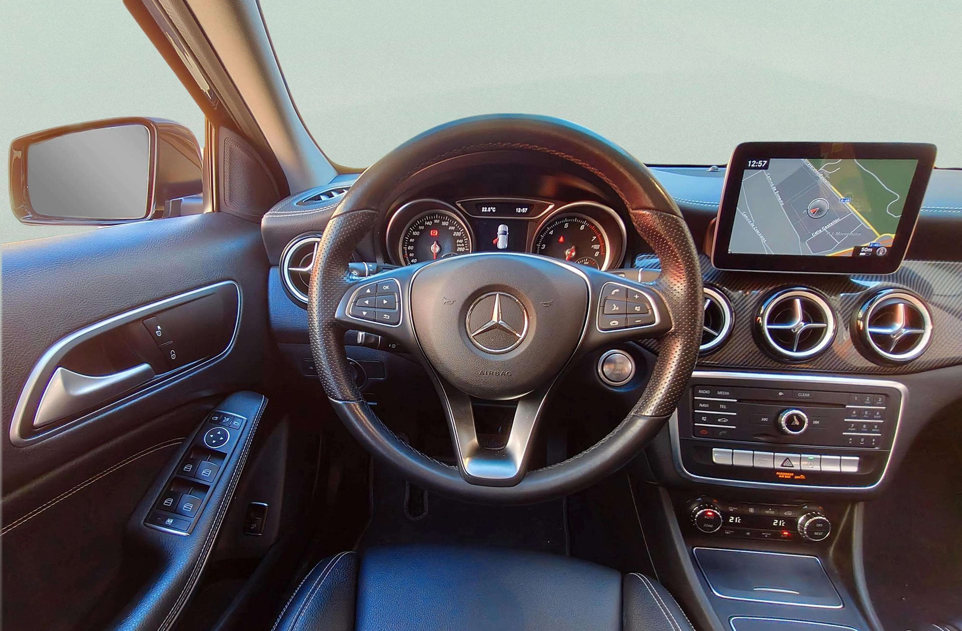 Mercedes-Benz GLA 200 - foto 22