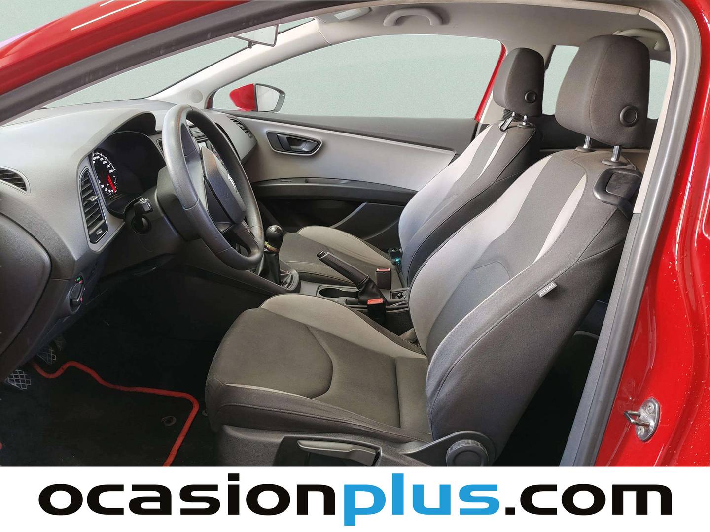 Foto asientos delanteros Seat León Seat León SC 1.2 TSI St&Sp Reference  (105 CV)