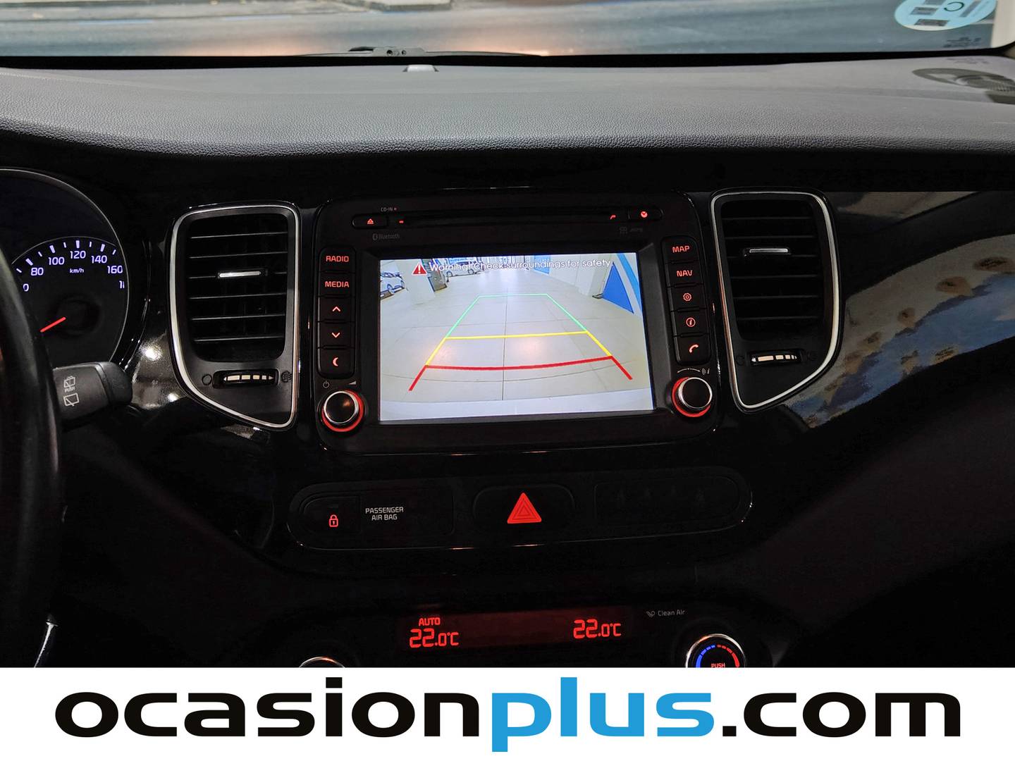 Equipamiento del KIA Carens Kia Carens 1.7 CRDi VGT UEFA Euro2016 Eco-Dynamics (141 CV)