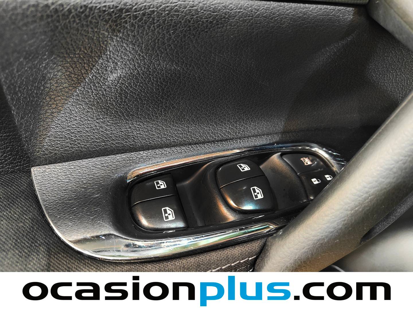 Nissan QASHQAI Nissan Qashqai DIG-T 115 N-Connecta 4x2 (115 CV) gasolina