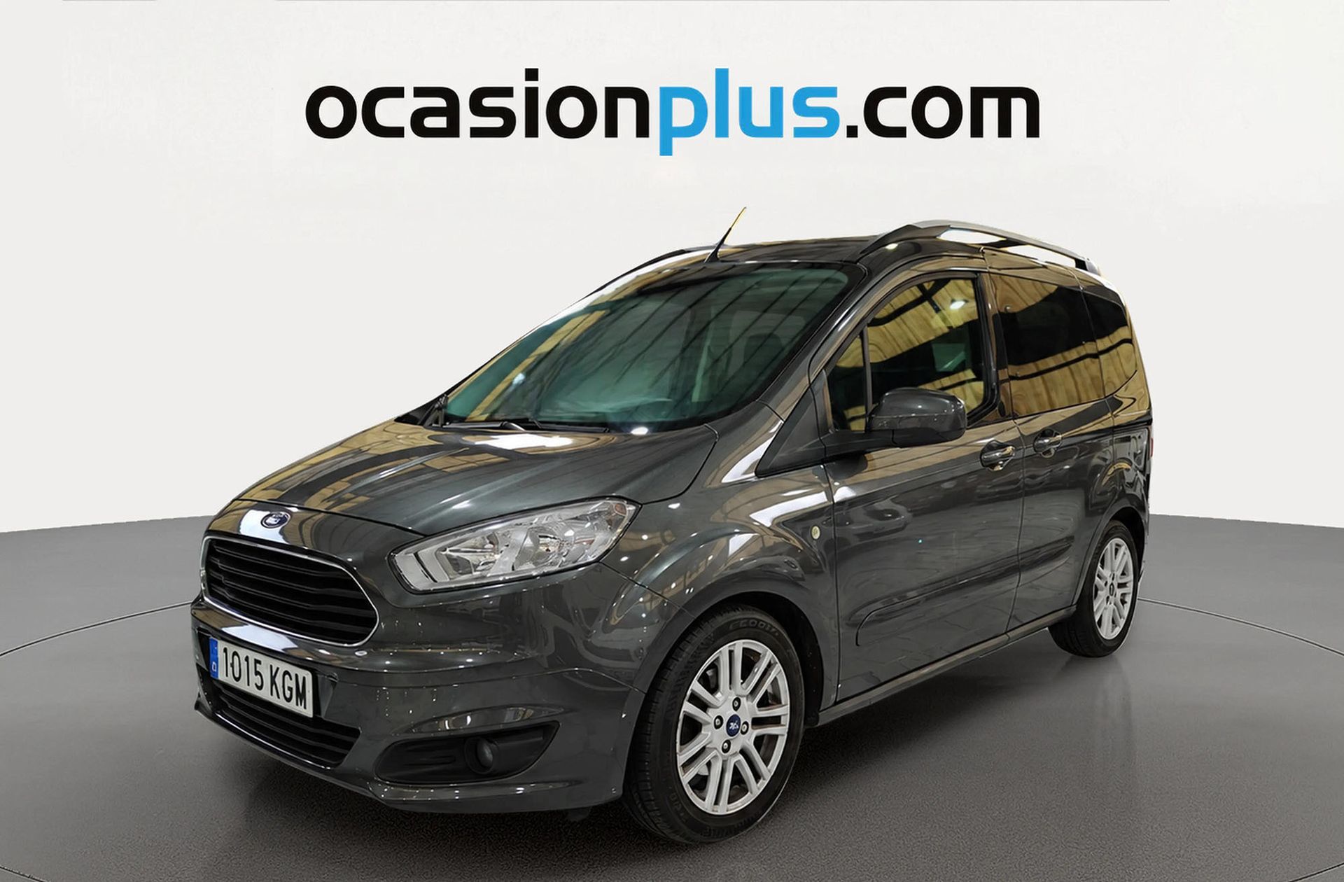 Ford Tourneo Courier 1.0 EcoBoost Titanium