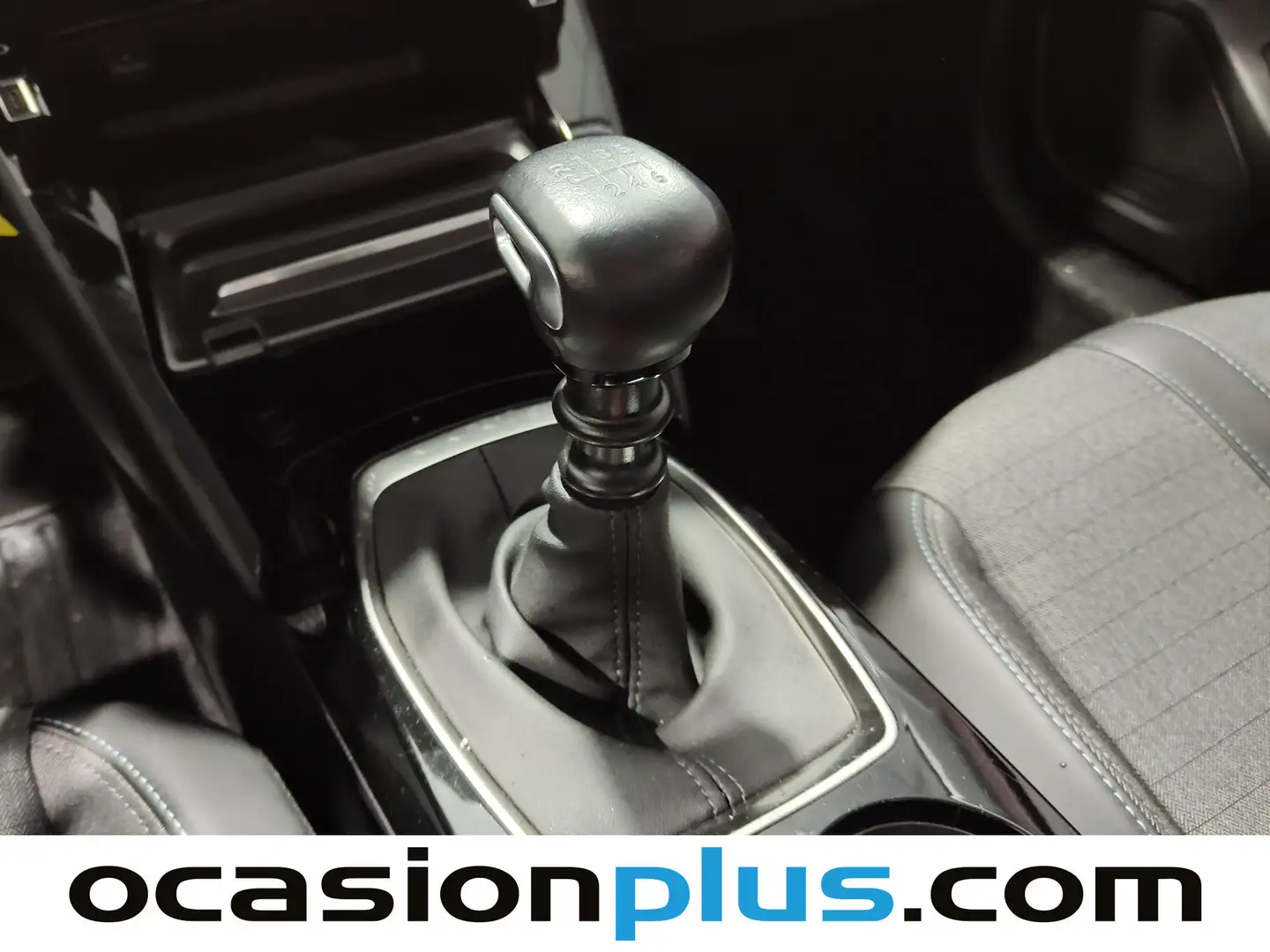 Foto Peugeot 208 Peugeot 208 PureTech 100 Allure (100 CV)