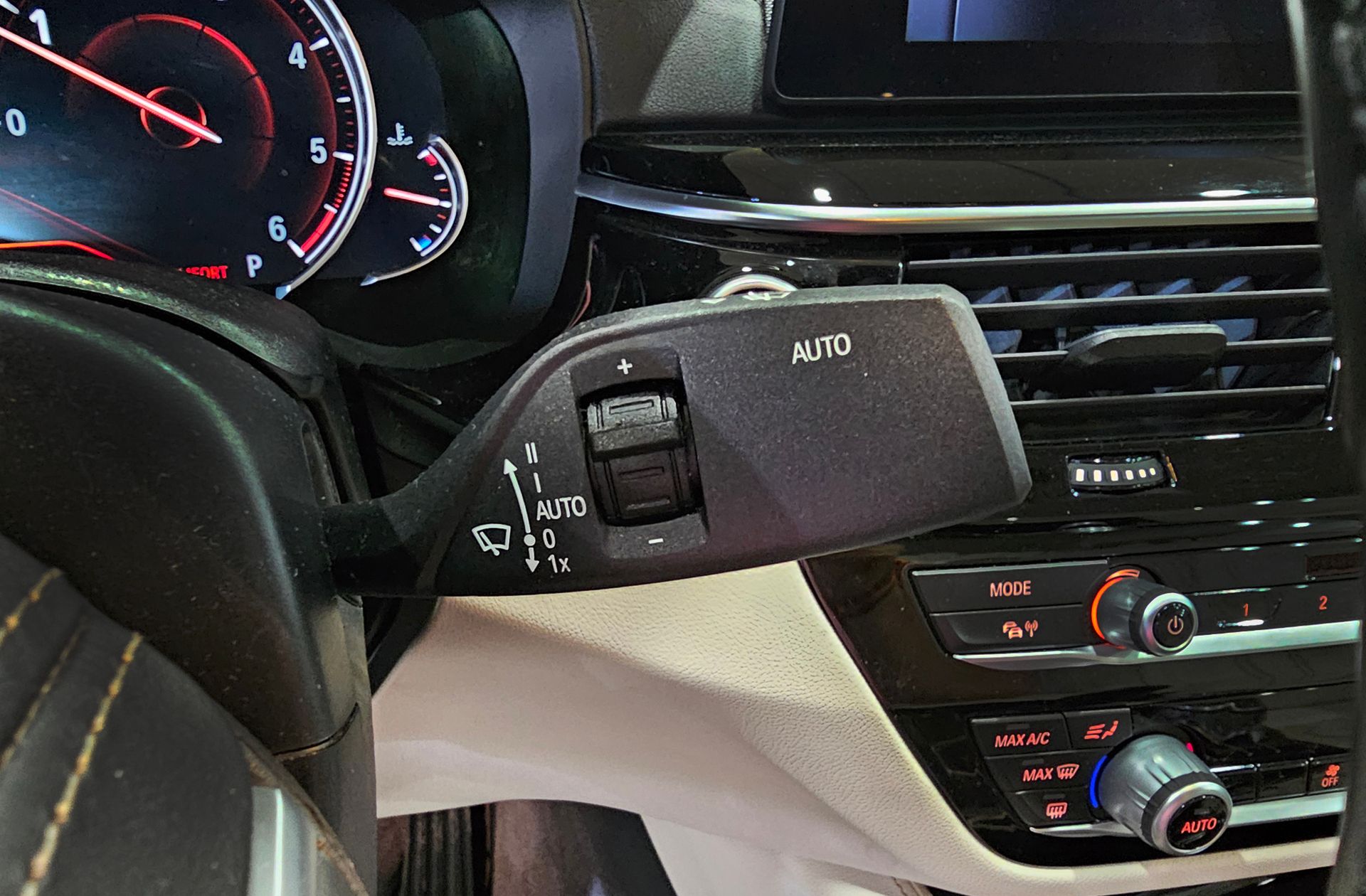 BMW Serie 5 520d Pack Luxury Line - foto 35