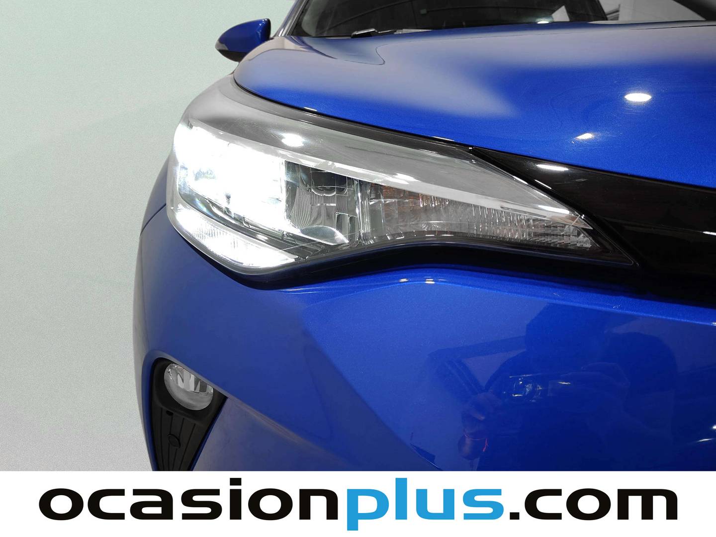 Extras del Toyota C-HR Toyota C-HR 1.8 125H Advance (122 CV)