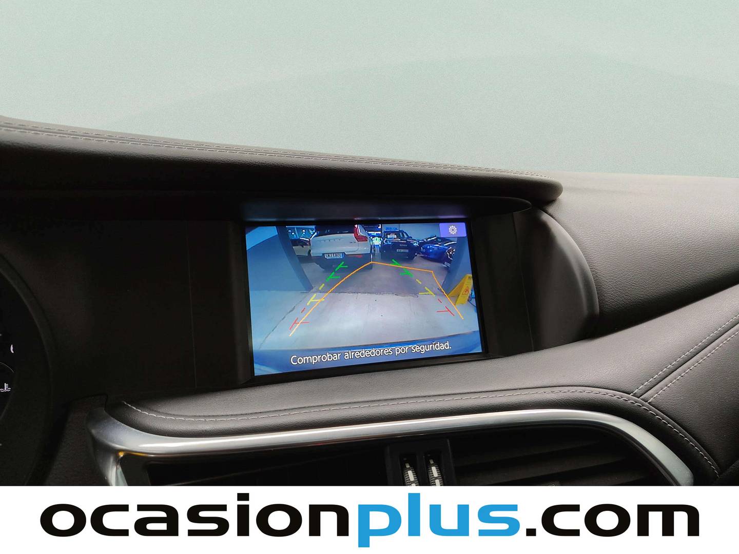 Acabados Infiniti QX30 Infiniti QX30 2.2D Premium AWD 7DCT (170 CV)