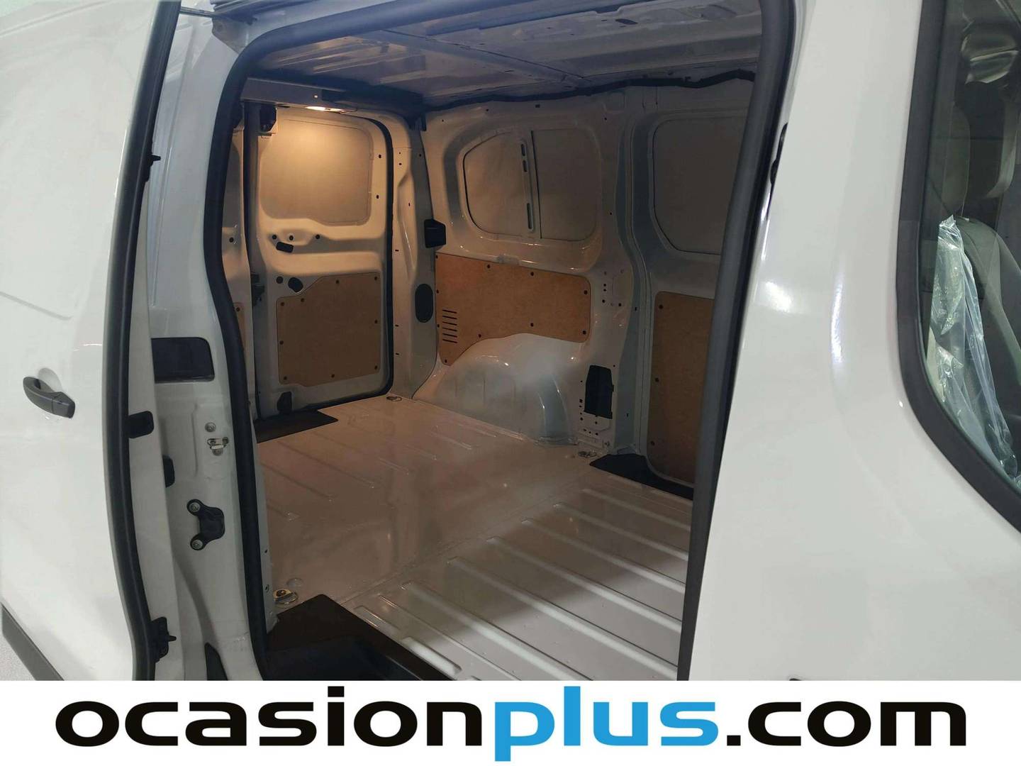 Foto asientos traseros Fiat Scudo Fiat Scudo Furgón M 1.5 Diésel (120 CV)