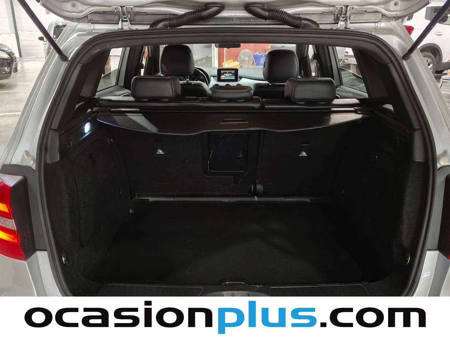 Fotos maletero Mercedes Clase B Mercedes-Benz Clase B 180 CDI Sport (109 CV)