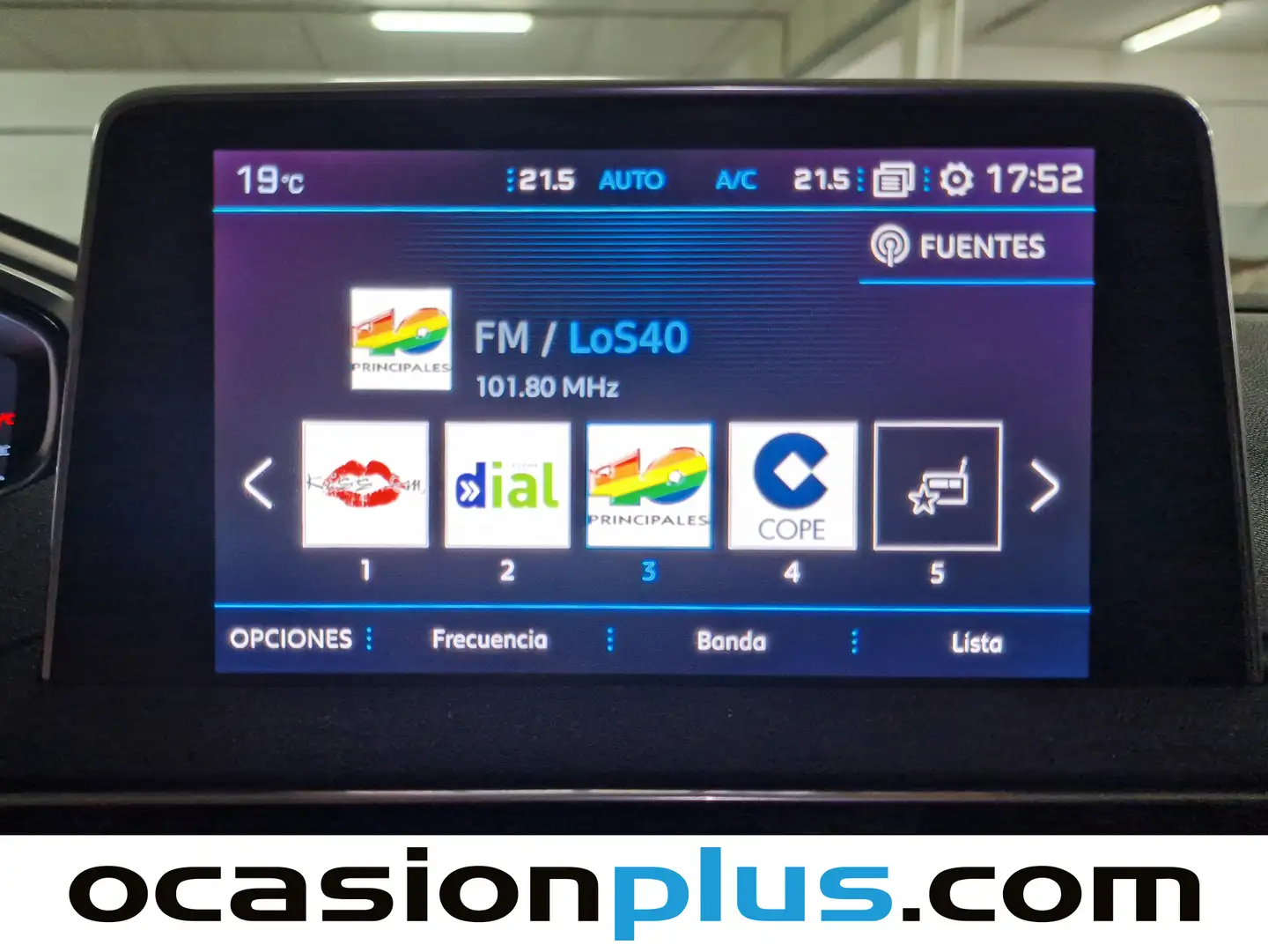 Foto Peugeot 3008 Peugeot 3008 BlueHDI 130 S&S GT Line EAT8 (130 CV)