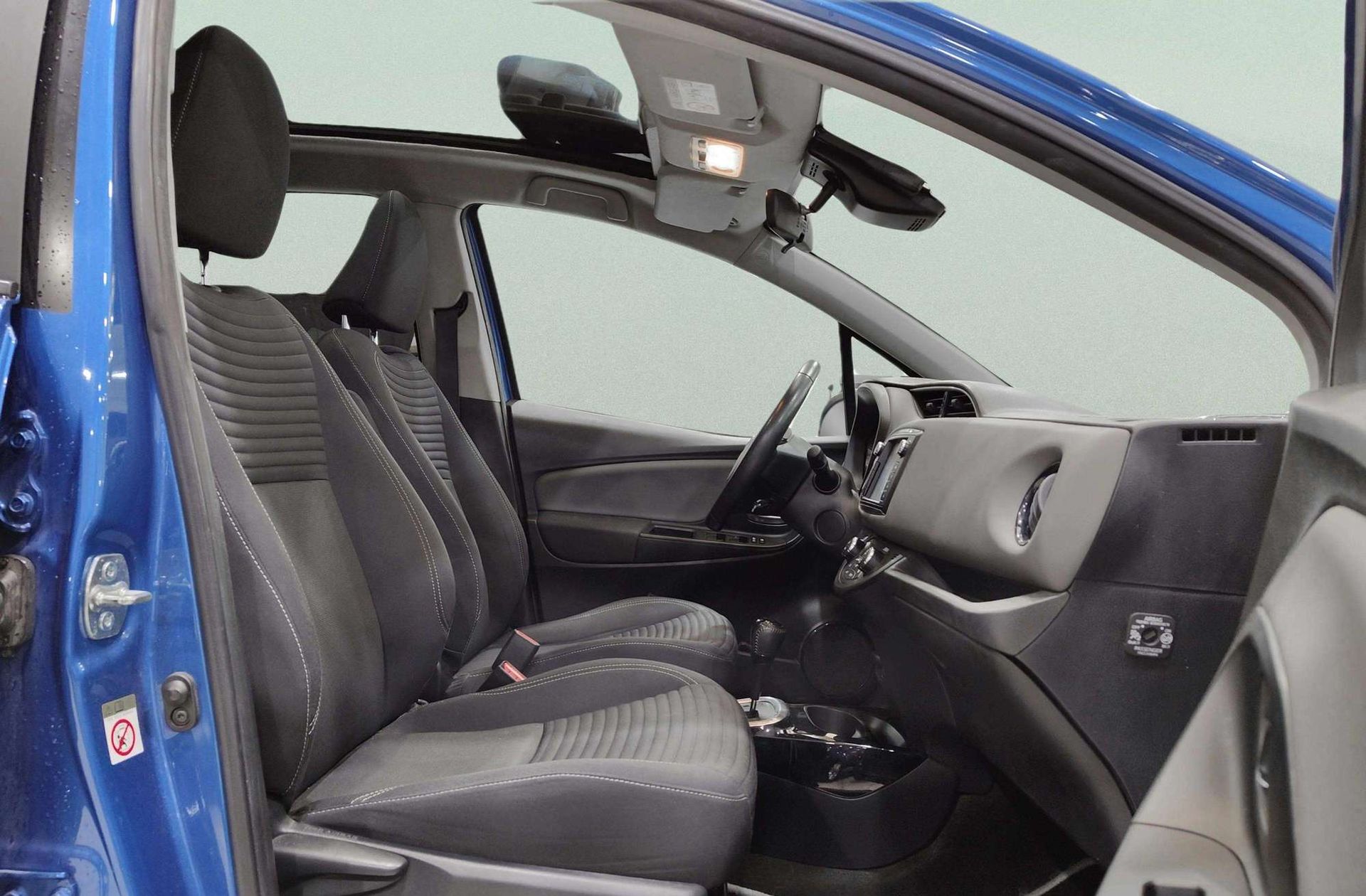 Toyota Yaris 1.5 Hybrid Feel - foto 17