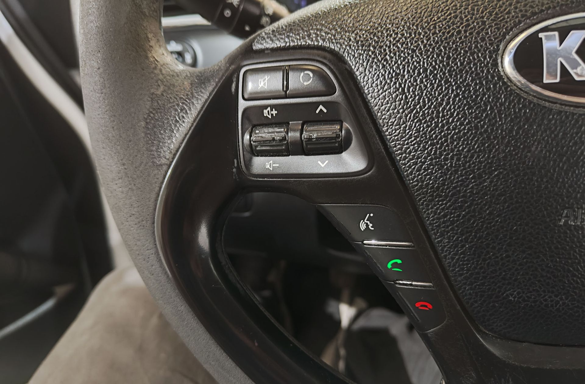 Kia ProCeed 1.0 T-GDi Concept Eco-Dynamics - foto 19