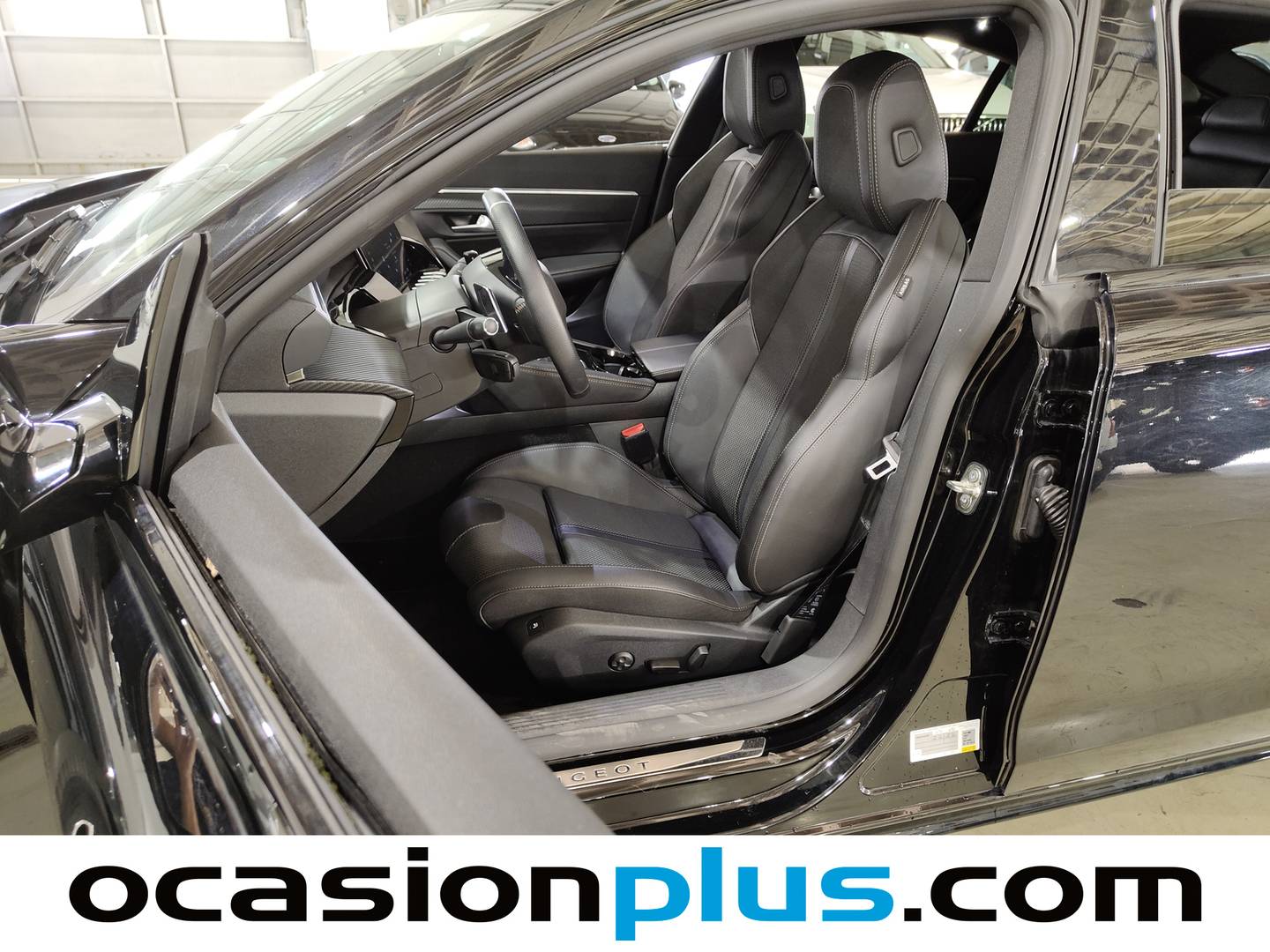 Foto Peugeot 508 Hybrid Peugeot 508 Hybrid 225 GT e-EAT8  (225 CV)