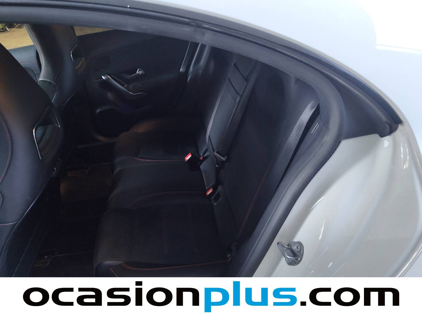 Foto asientos traseros Mercedes CLA Mercedes CLA 180 (136 CV) Pack AMG