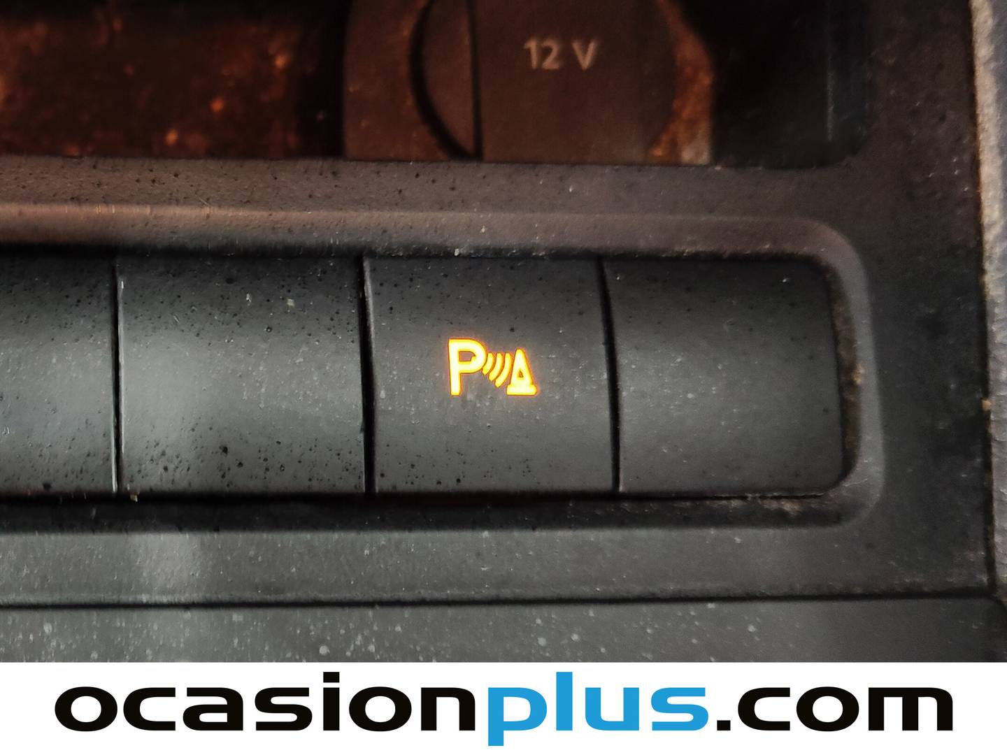 Equipamiento del Volkswagen Golf Volkswagen Golf Sport 1.6 TDI DPF (105 CV)
