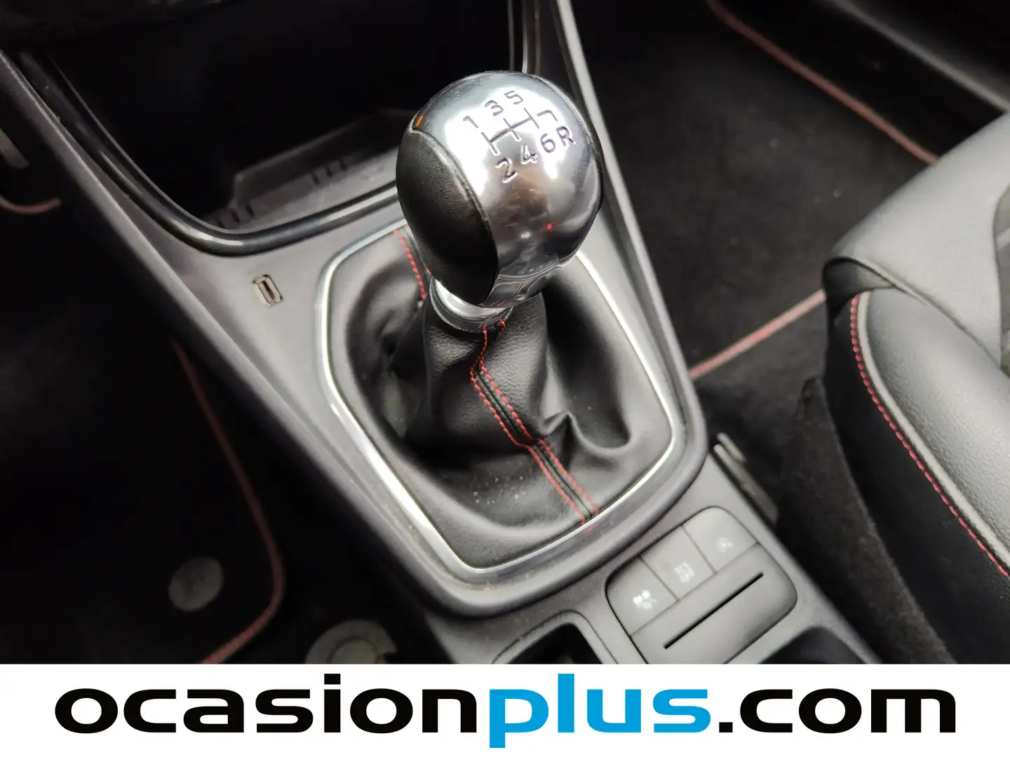 Foto Ford Puma Ford Puma 1.0 EcoBoost MHEV ST-Line X  (125 CV)