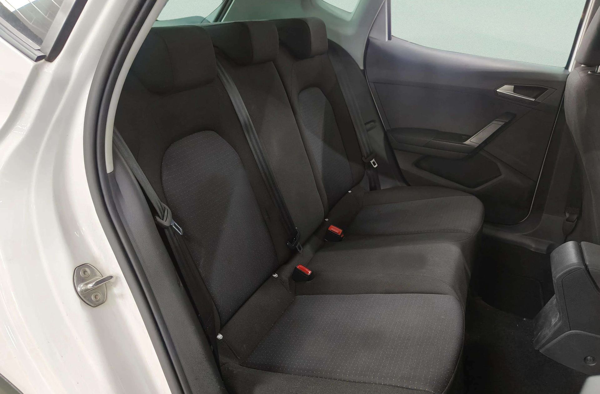 SEAT Arona 1.0 TSI Style XL - foto 17